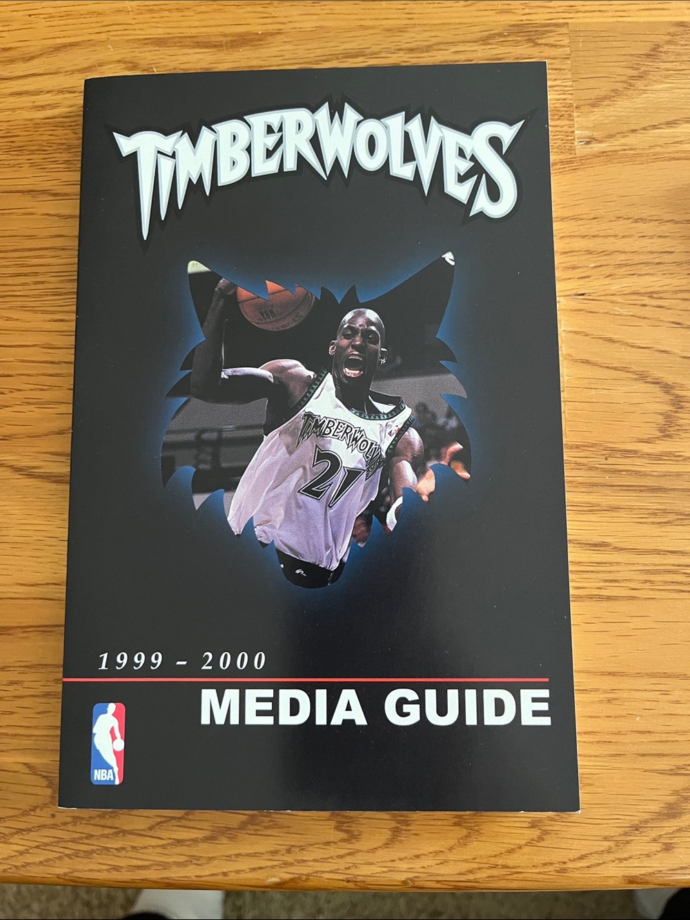 Minnesota Timberwolves 1999-2000 Media Guide - NBA-Like New